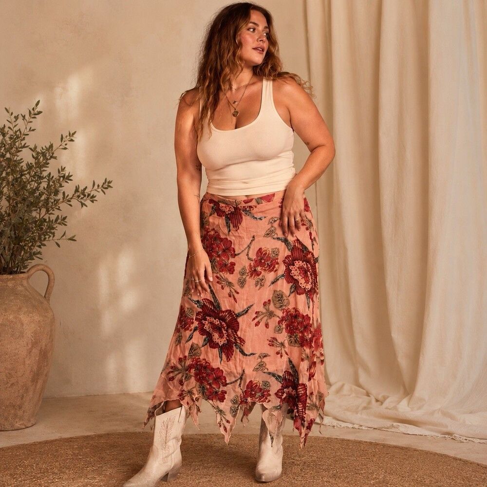 Vintage Chico’s Pink Beaded Floral Handkerchief Hem Midi Skirt Size 2/M Boho Y2K